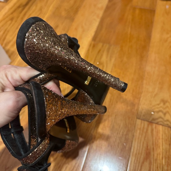 Beautiful copper, glitter sparkle, Gucci heels with double ankle strap in velvet - Picture 7 of 12